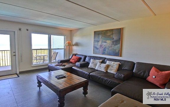 3rd image of 1816 Gulf Blvd #302