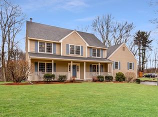 89 Spofford St, Georgetown, MA 01833