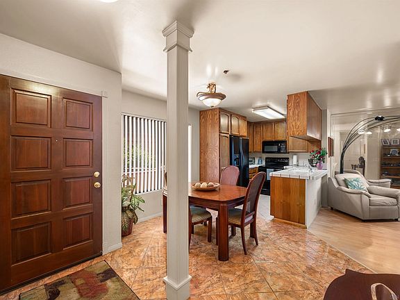 5th image of 5649 Lake Park Way Unit 102