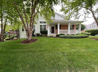 351 Wolcott Ln, Batavia, IL 60510
