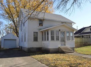 312 S Main St, Buffalo Center, IA 50424