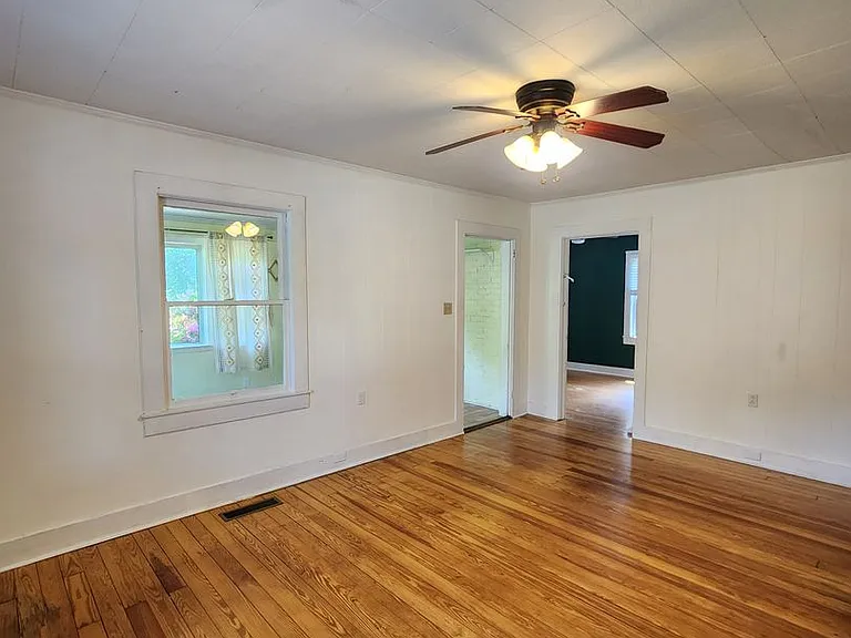 103 Gibbs St — Photo 7