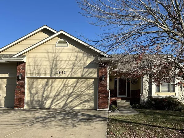 1812 N Columbine St, Andover, KS 67002