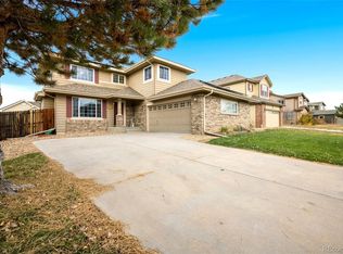 2599 S Flanders Ct, Aurora, CO 80013