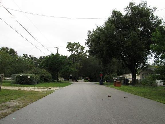 3rd image of 1601 E Navajo Ave