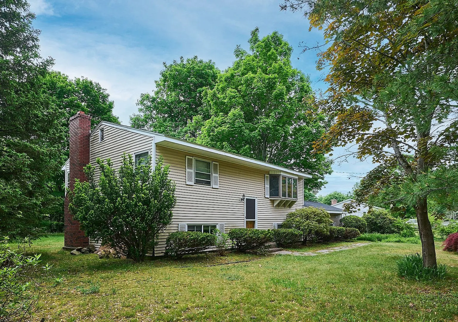 5 Bedroom House in Hadley Perfect for Groups! — Photo 2