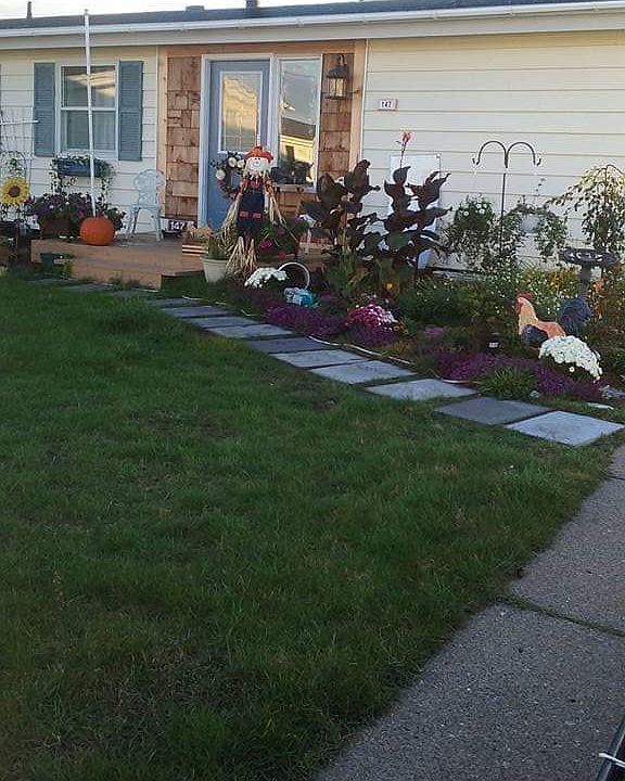 Beautiful garden and porch