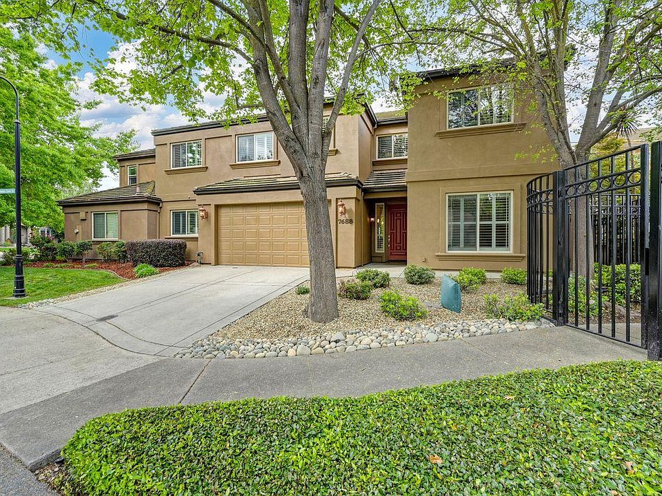 1st image of 7688 Marina Cove Dr