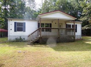 103 Roundabout Hl, Evington, VA 24550