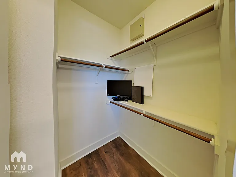 3007 E 12th St #61 — Photo 10