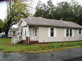 4th image of 1501 Bowman Ave