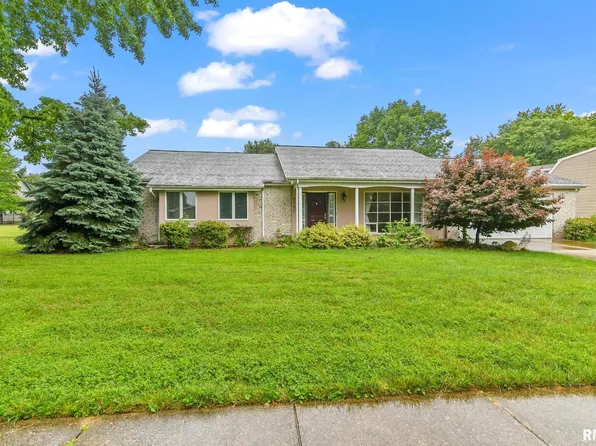 4585 E Powers Blvd, Decatur, IL 62521