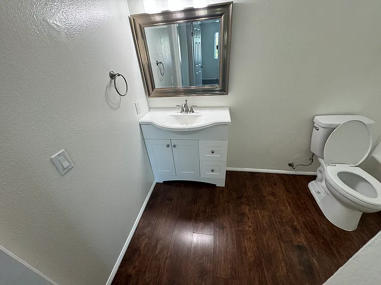 Magnolia Manor — Photo 23