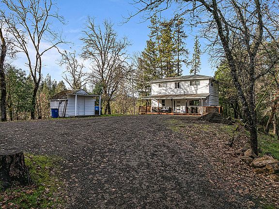 2nd image of 2900 Indian Creek Rd