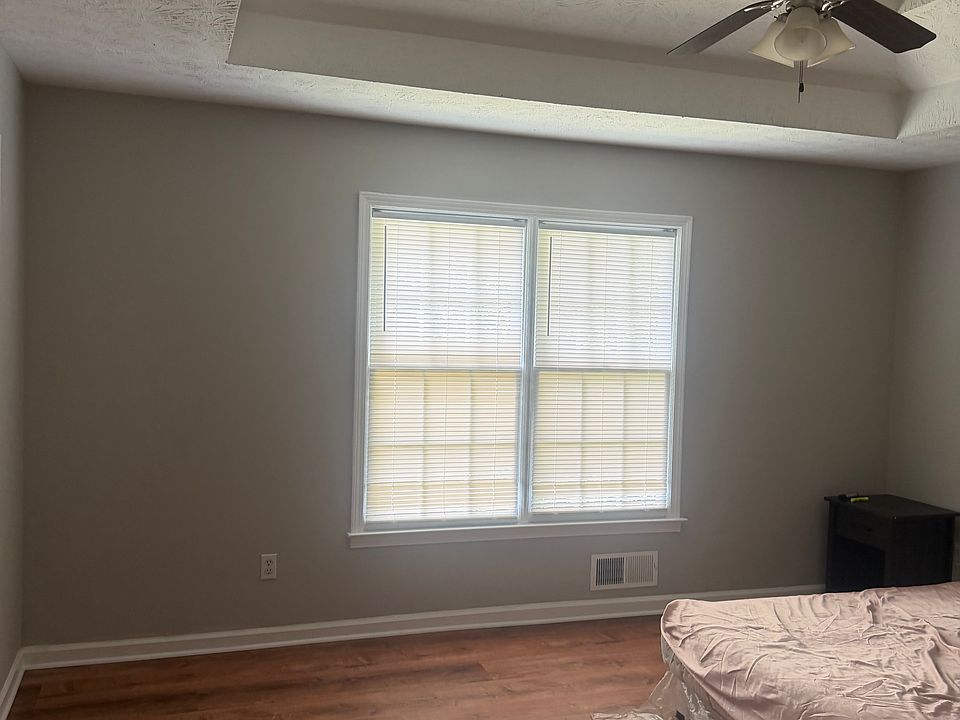 1st image of 648 Glenspring Dr