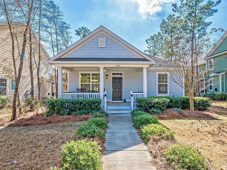 Welcome to 259 Hundred Oaks Pkwy!