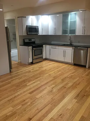 Rented by Sterling Realty Solution Inc | media 1