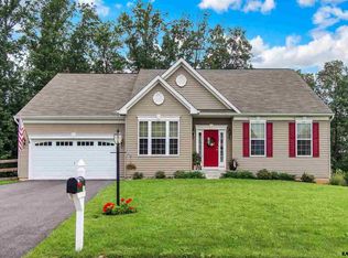 466 Misty Hill Dr, Delta, PA 17314