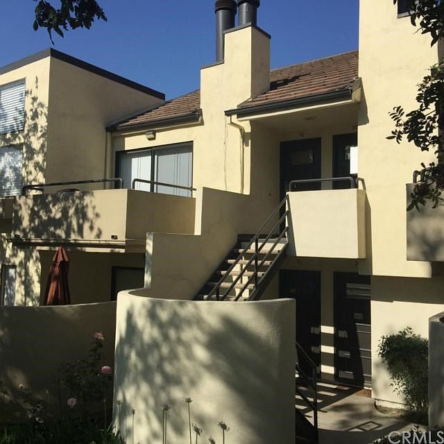 1st image of 13104 Glen Ct Unit 32
