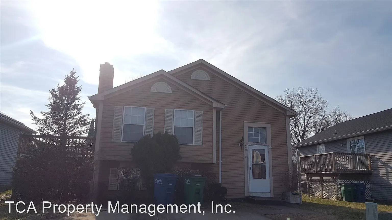 348 Stratford Ave photo 1