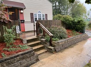 995 Mooberry St, Columbus, OH 43205