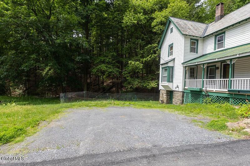 4th image of 780 Diamond Point Road