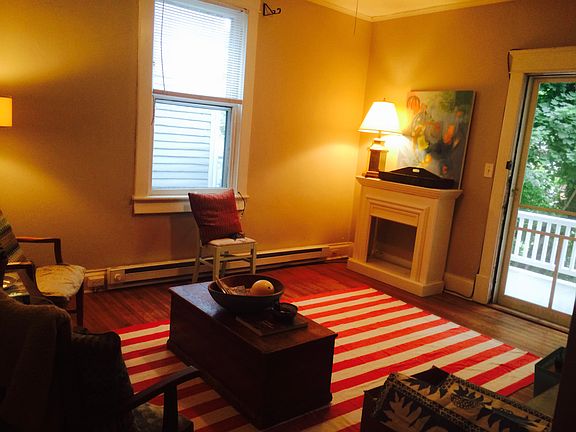 5th image of 411 Altamont St #1