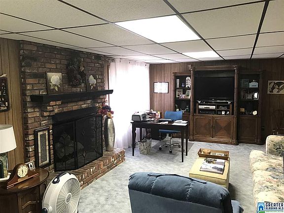 5th image of 739 Donna Dr