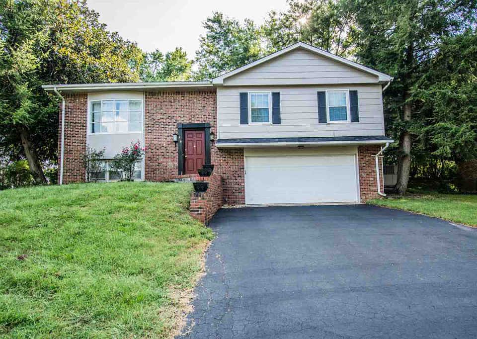 1st image of 214 Whispering Hills Blvd