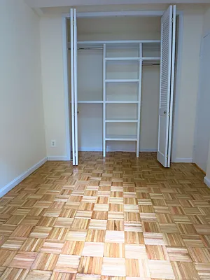 Rented by City & Suburban | media 21