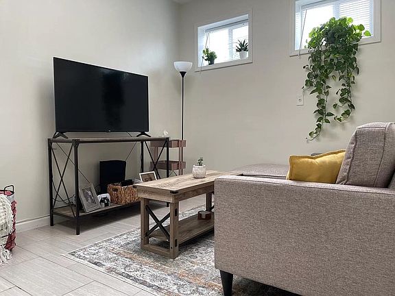 3rd image of 96 Maple St #1