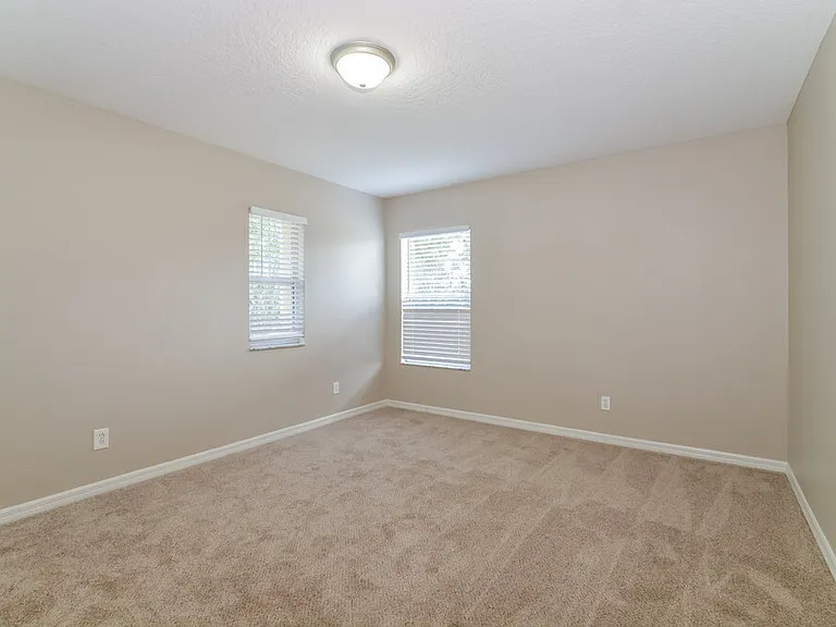 4729 Barbados Loop — Photo 12