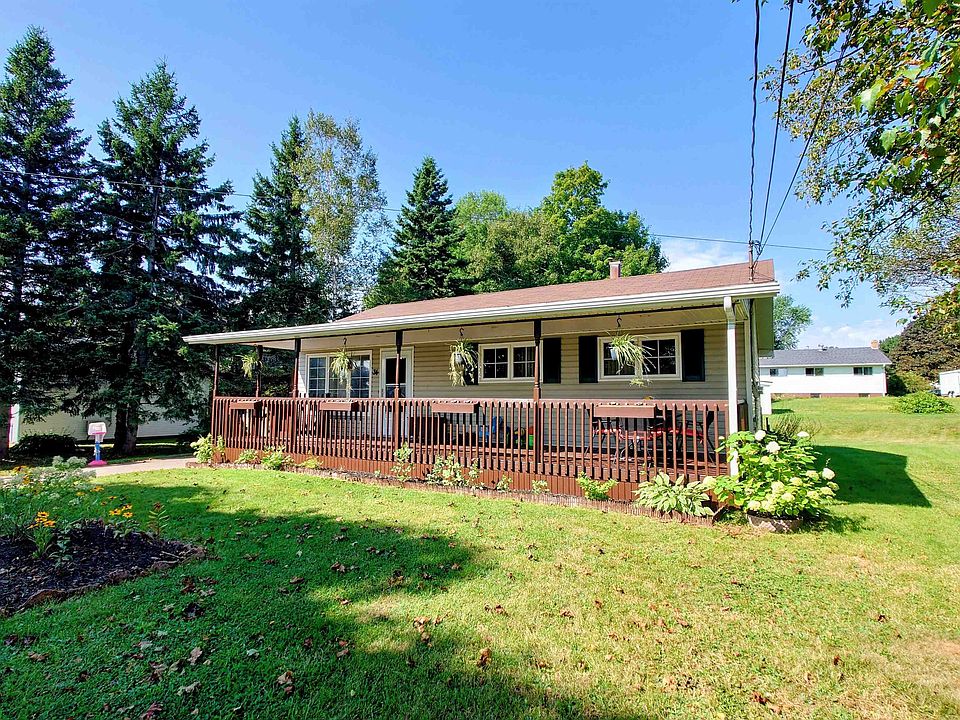 1st image of 34 Lockwood Dr
