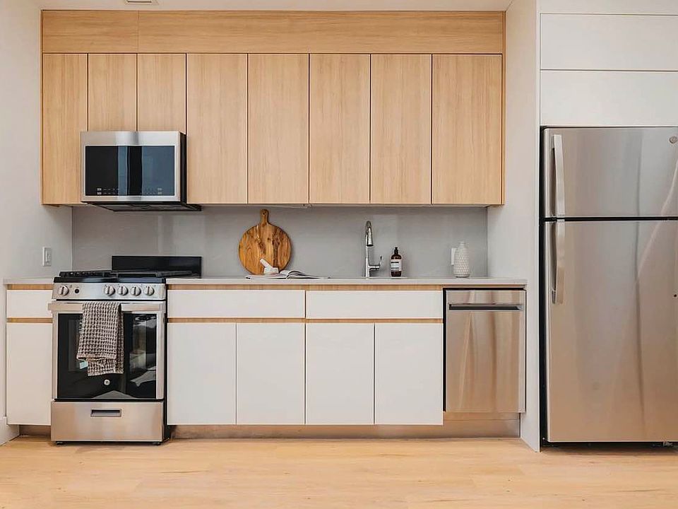 1st image of 378 Weirfield St #303