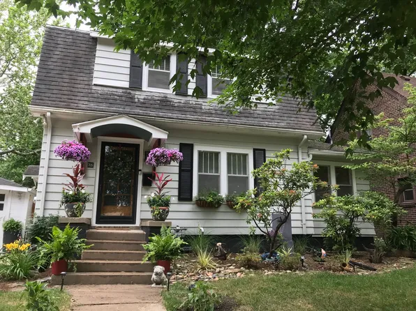 705 W Washington St, Champaign, IL 61820