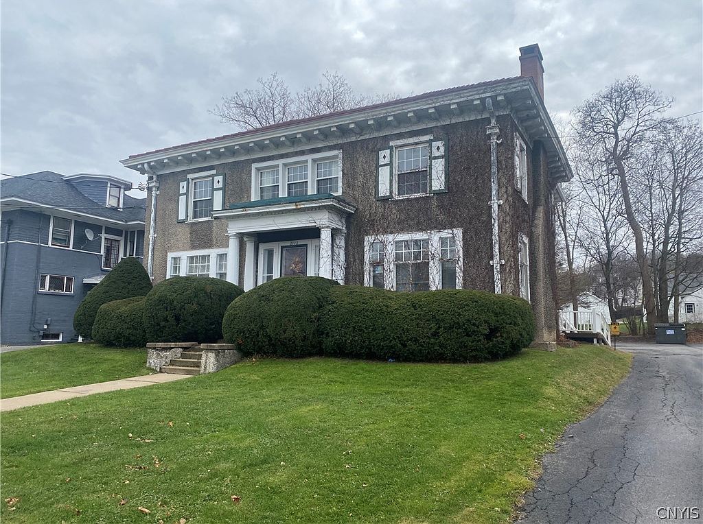2113 Genesee St, Utica, NY 13501 Zillow