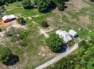 1427 County Road 3101, Greenville, TX 75402