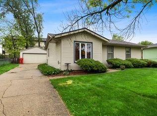 1013 NW Linden St, Ankeny, IA 50023