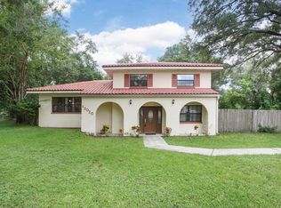 12020 Midlake Dr, Tampa, FL 33612