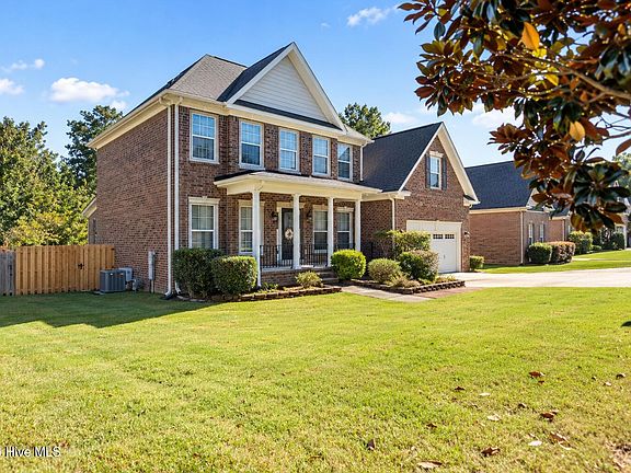 4th image of 1124 Brighton Drive