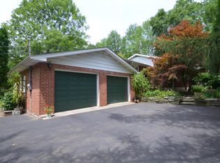 143 Poplar Valley Rd W, Stroudsburg, PA 18360