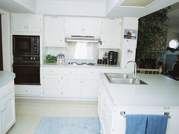 Kitchen 11 X 16