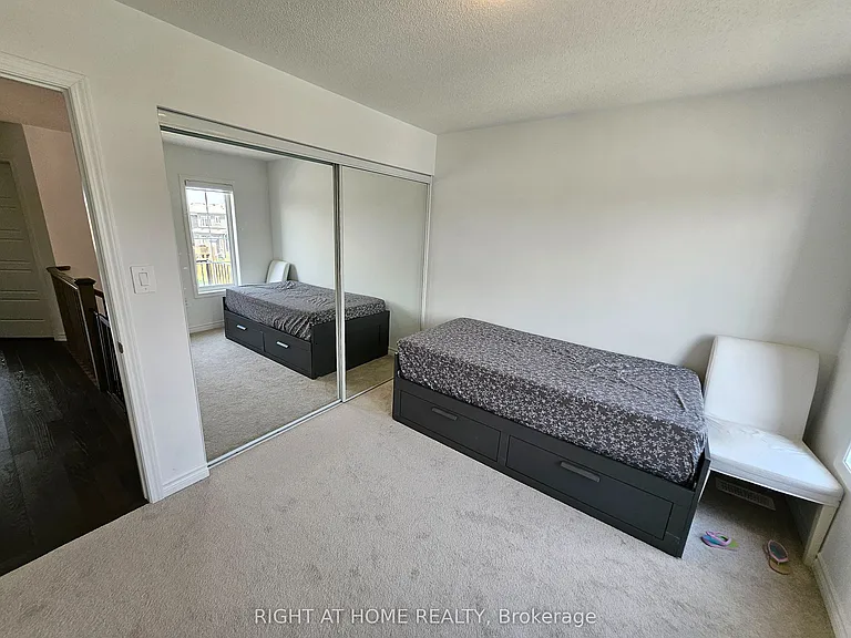 1615 Severn Dr #UPPER — Photo 19