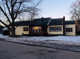 3186 Charlesgate Ave SW, Wyoming, MI 49509