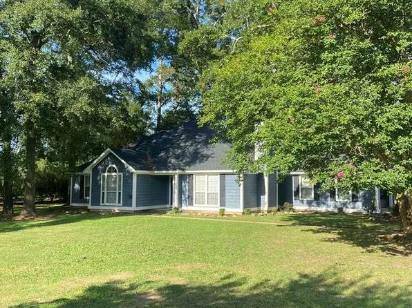 282 Foxworth Dr, Leesburg, GA 31763