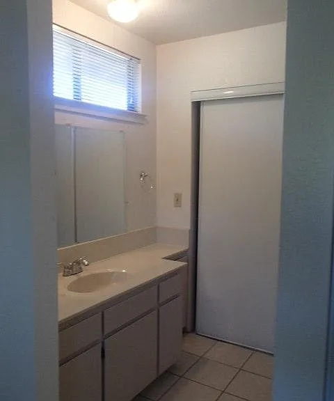 2109 California Dr — Photo 13