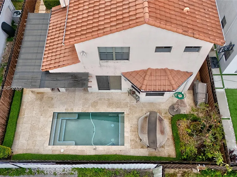 1016 NW 99th Psge — Photo 38