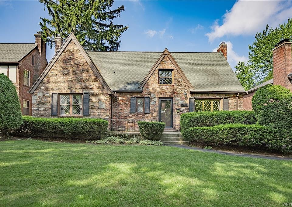 1st image of 112 Smallwood Dr