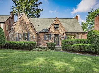 112 Smallwood Dr, Amherst, NY 14226