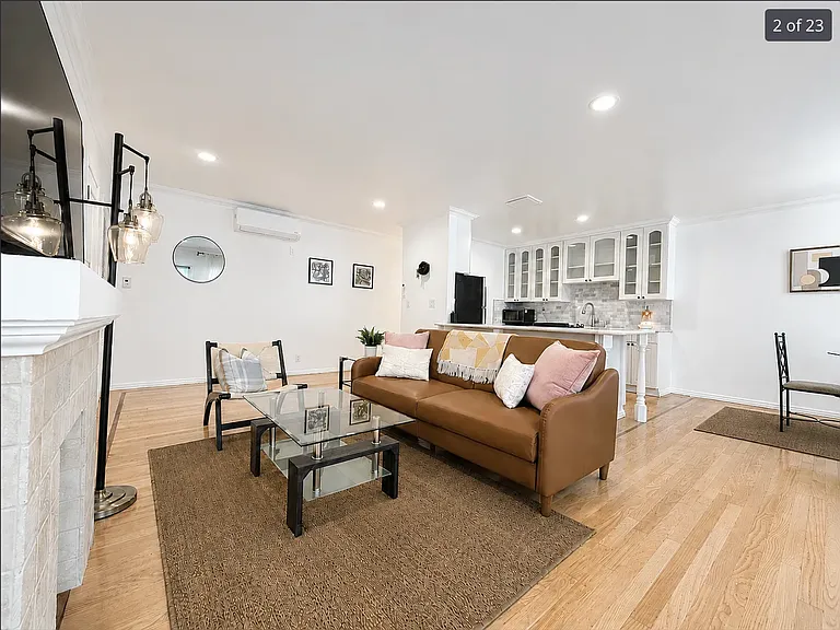 1111 11th St #1A — Photo 3